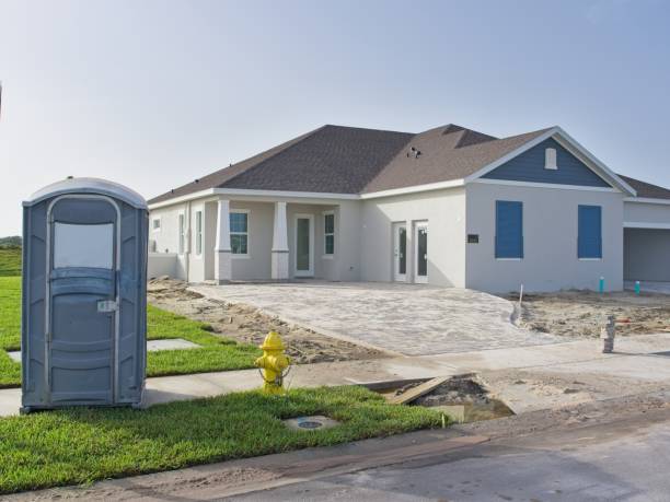 Porta potty delivery and setup in Kathleen, FL